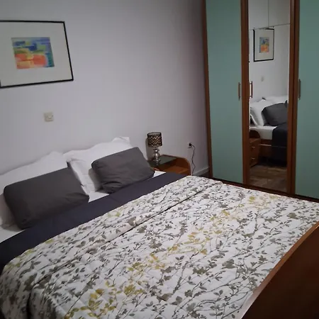 Apartment Ella